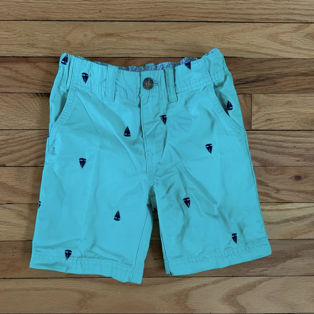 Shorts by Carter’s Size 5 Boys aqua - preppy!